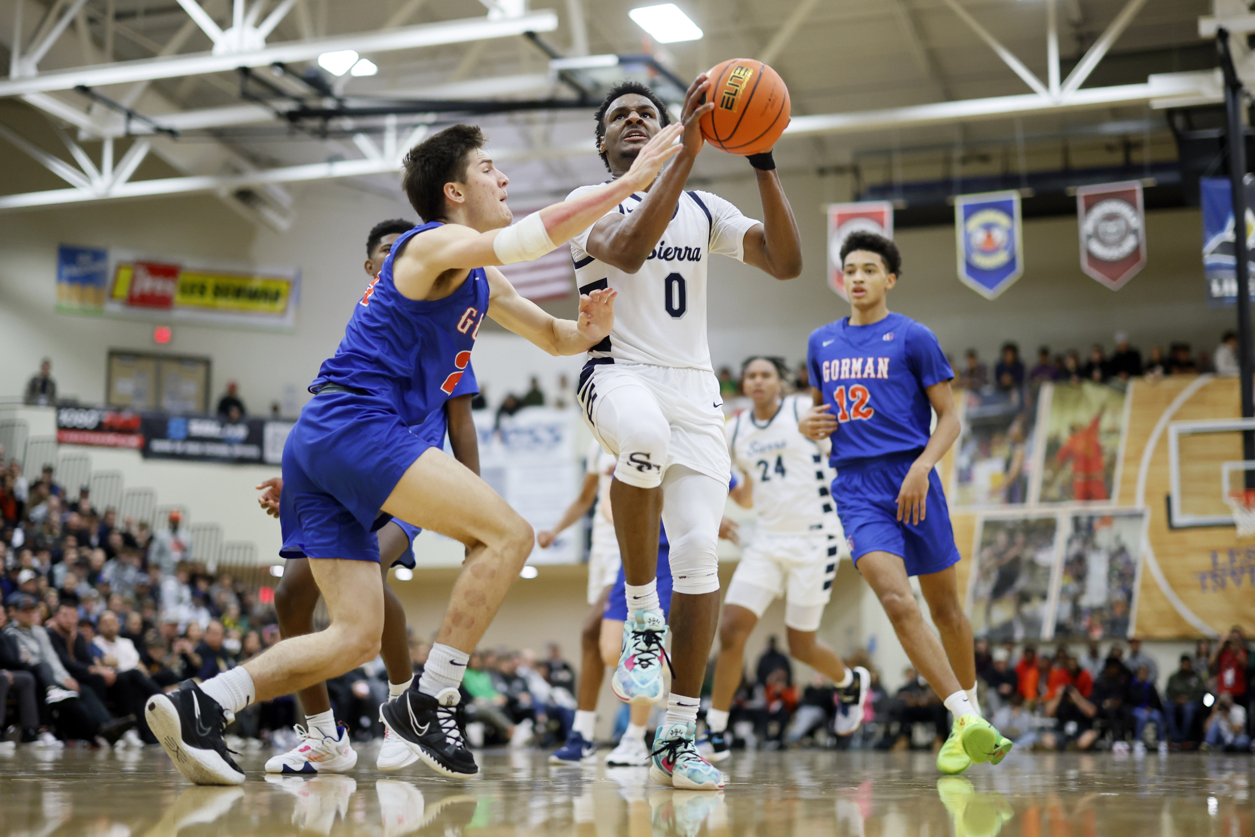 Sierra Canyon Bishop Gorman Les Schwab Invitational Soobum Im 41